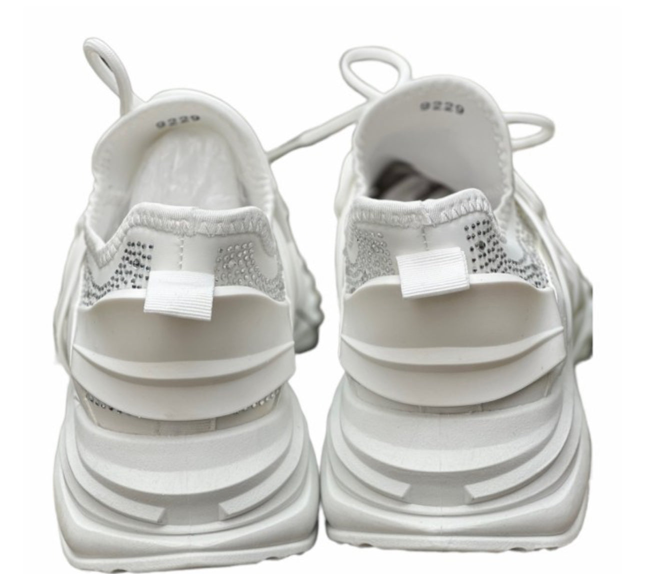 HVIT SPARKLING SNEAKERS