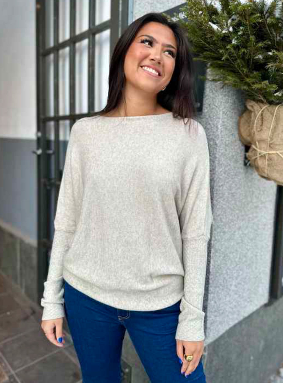 Beige Genser