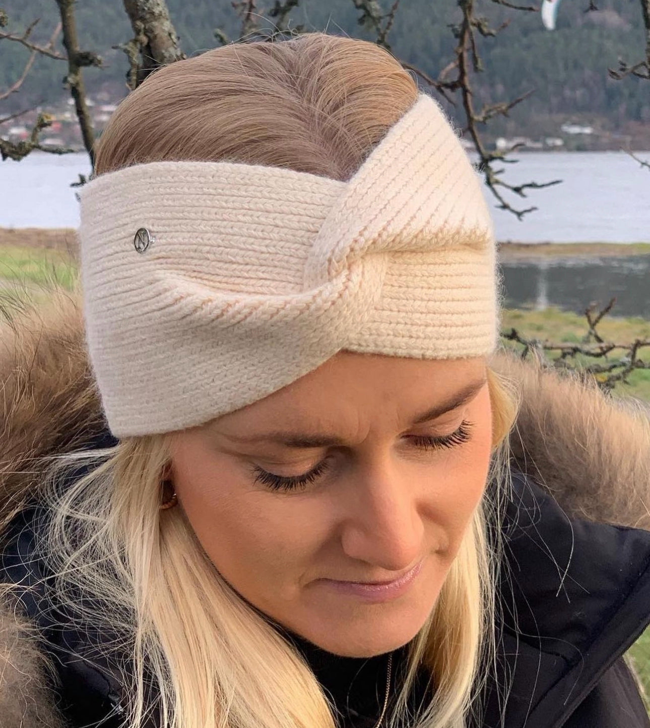 Pannebånd fra Nora Norway