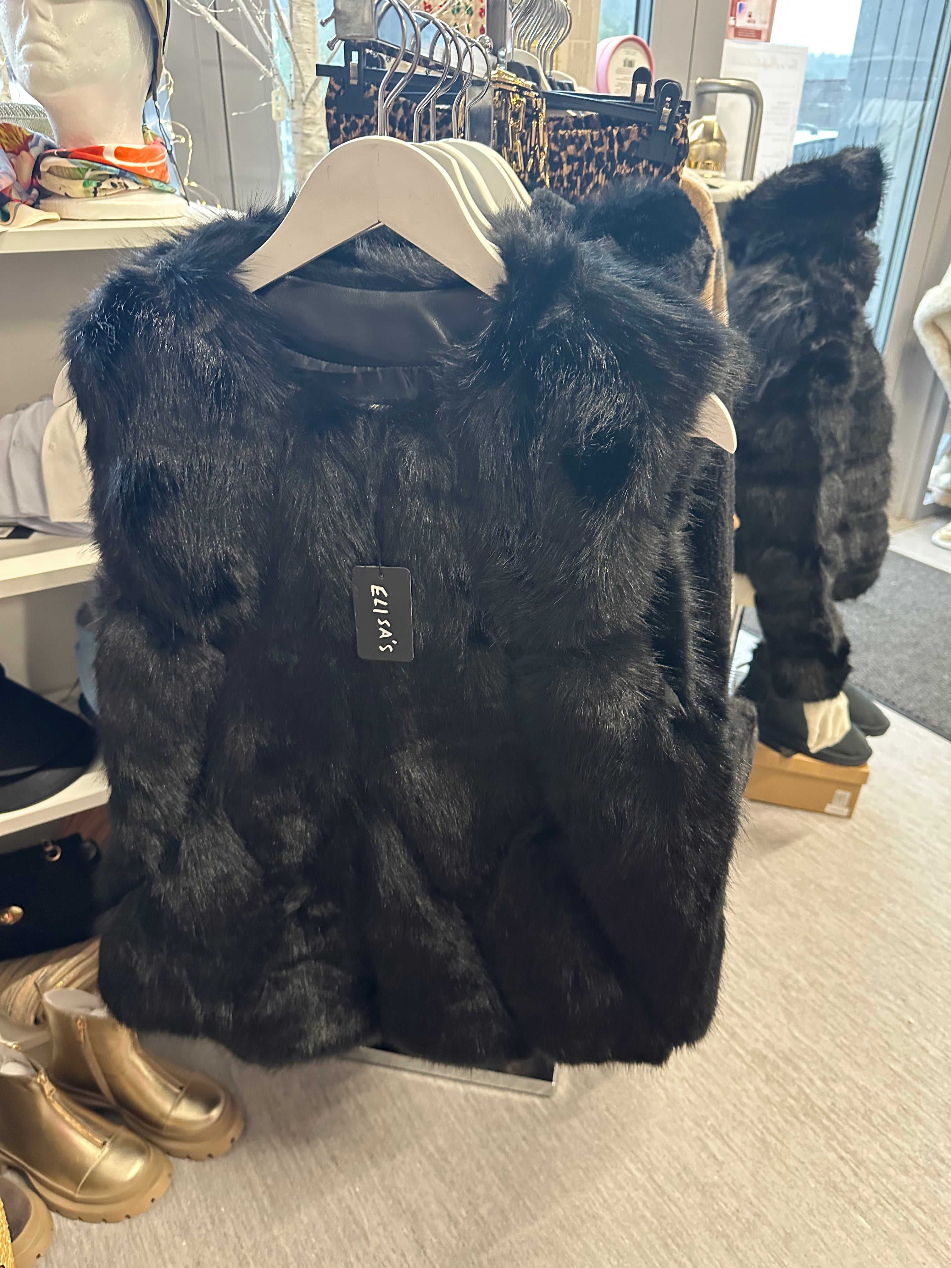LANGHÅRET FUSKEPELSVEST